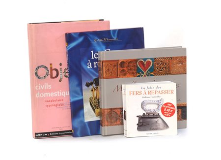 Lotto composto da quattro libri in francese di oggetti antichi da casa-ENFour...