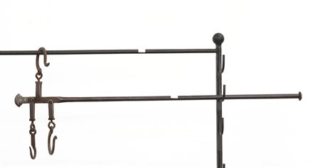 Stadera in ferro (l cm max 100) -EN An iron lever scale (l cm max 100)