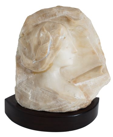 Altorilievo in marmo bianco statuario raffigurante profilo di donna h cm 23...