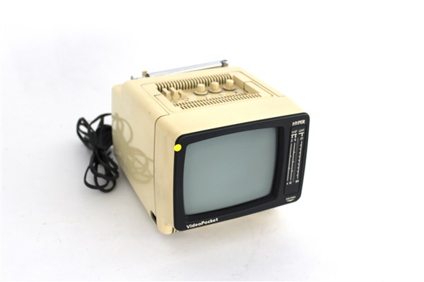 Hyper Televisore portatile modello Video Pocket. Anni '70. (cm 17x16x24)  (liev, Il Ponte Casa d'Aste