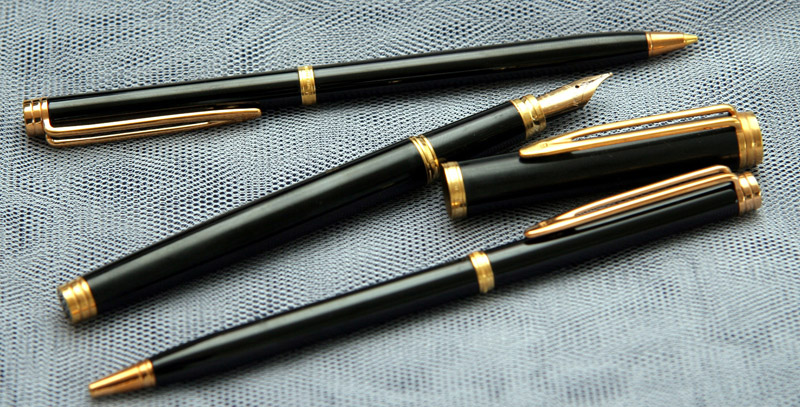 Waterman Gentleman stilografica + penna a sfera + matita - lacca nera e, Gazzi's Auction House