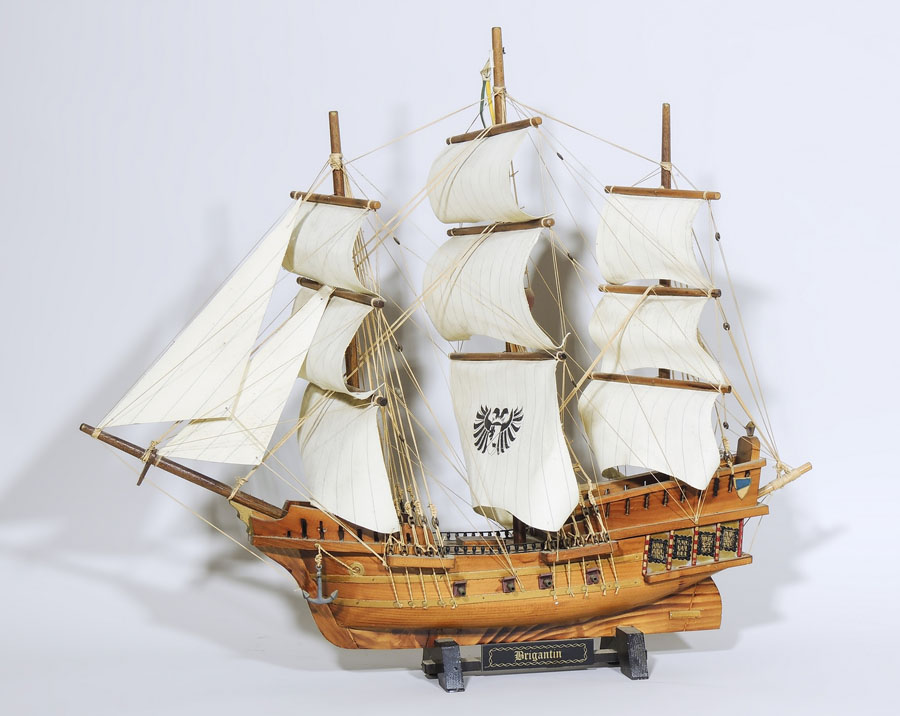 MODELLINO DI VELIERO IN LEGNO h cm 64x73x14 WOOD MODEL OF SAILING SHIP ...