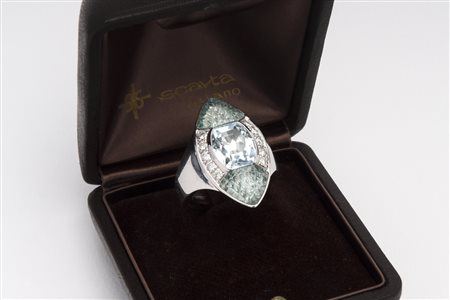 FULVIO MARIA SCAVIA - ANELLO IN ORO BIANCO, DIAMANTI E ACQUAMARINE a forma di...