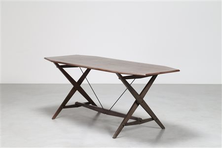 ALBINI FRANCO (1905 - 1977) Tavolo in teak, minuteria metallica e bacchette...