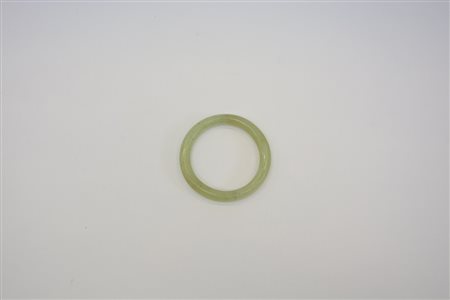 Bracciale in giada Cina, sec. XX (diam. 8 cm.)