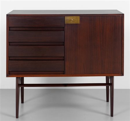 DASSI (Editore)Una piccola credenza, anni '60. Legno impiallacciato in...