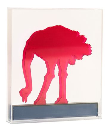 Gino MAROTTA (Campobasso, 1935 Roma, 2012) Struzzo rosa, 2010, plexiglass,...