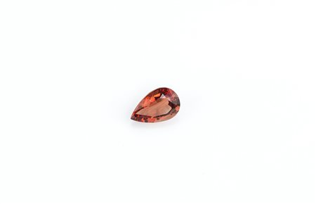 Labradorite arancione ct 3,74 tagliata a goccia