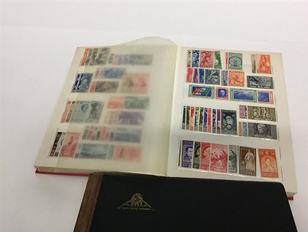 [AREA ITALIANA] 1890/1950 circa Collezione formata da serie complete e non...