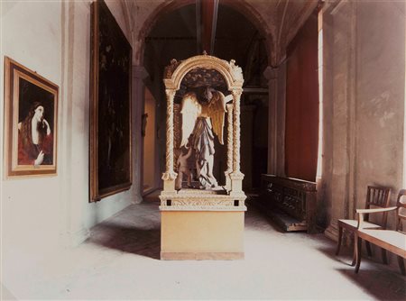 Luigi Ghirri (1943 - 1992), Carpi, 1985 vintage print, cm 17,5x24 serie...