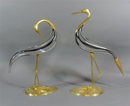 Lotto di 2 fenicotteri in vetro e bronzo dorato. H. cm. 57. (difetti e...
