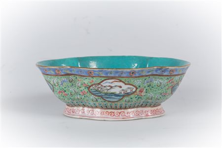 Arte Cinese Ciotola lobata in ceramica smaltata Cina, periodo Repubblica, XX...