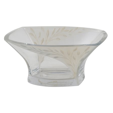 Lalique, centrotavola in cristallo Francia, XX Sec. 14x30x22 cm. decorato a...