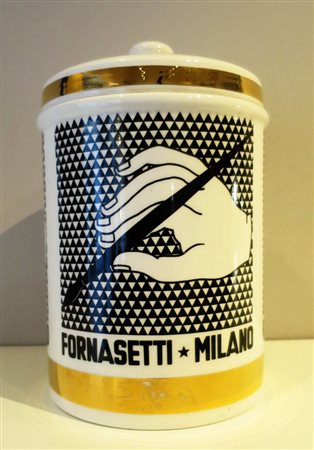 FORNASETTI, Piero Fornasetti, barattolo raffigurate mano con penna, anni...