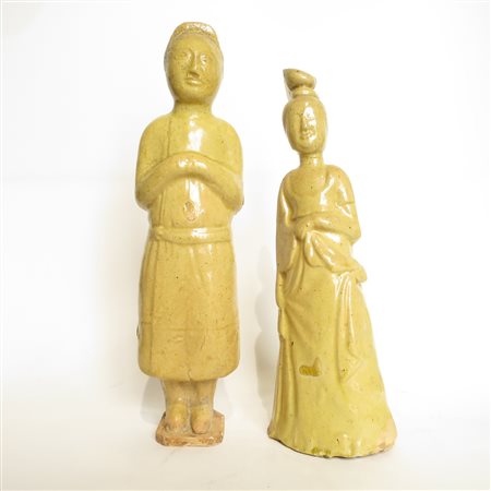 COPPIA FIGURE, Coppia di figure in terracotta invetriata Cina XVII/XVIII sec....