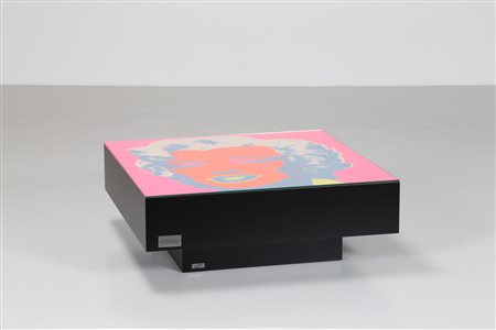 WARHOL ANDY (1928 - 1987) Tavolino da caffè in legno laccato con piano in...