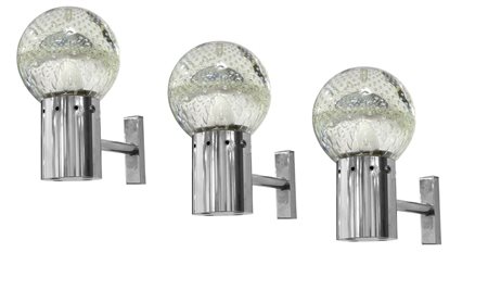 SEGUSO Tre applique con diffusore a sfera in vetro di Murano a bolle,...