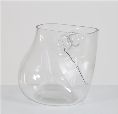 BARBINI MURANO Vaso scultura in cristallo anni 70. -. Cm 32,00 x 28,50 x...