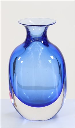 SEGUSO ARCHIMEDE (1909 - 1999) Vaso in vetro sommerso, anni 60. -. Cm 16,50 x...