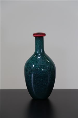 ZUCCHERI TONI (1937 - 2008) Bottiglia verde con tappo rosso per la serie i...