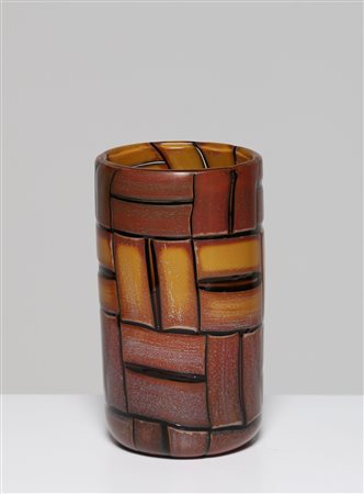 BAROVIER ERCOLE (1889 - 1974) Vaso Tessere ambra. -. Cm 14,00 x 24,00 x 14,00.