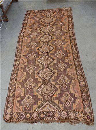 [Tappeti] Tappeto Kilim Kars, Anatolia, sec. XX. Disegno con decorazione...