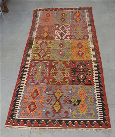 [Tappeto] Tappeto Kilim Fethiye, Anatolia, sec. XX. Disegno geometrico a...