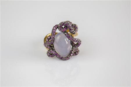 Anello in oro giallo 18kt, gr 13, parzialmente brunito con zaffiri rosa cts...