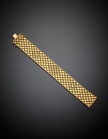 Bracciale a fascia articolata in oro giallo lucido e satinato, g 60,17,...