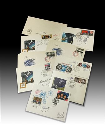 [RUSSIA] 1969/1986Collezione formata da 9 buste autografate dagli astronauti...