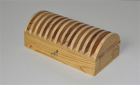 Mario Ceroli (Castel Frentano 1938) Schachtel, um 1970;Holz, 10 x 28 cm, Höhe...