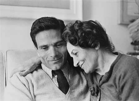 VITTORIO LA VERDE (1940) Pasolini con la madre, Roma, 1967 Stampa successiva...