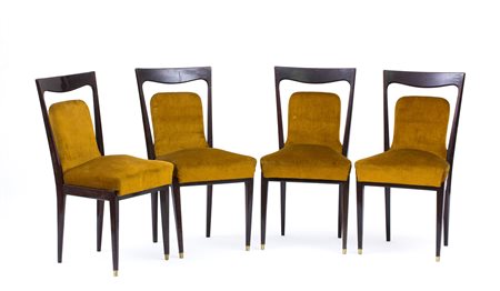 MELCHIORRE BEGA (ATTRIBUITO) Serie di quattro sedie con schienale a giorno e...