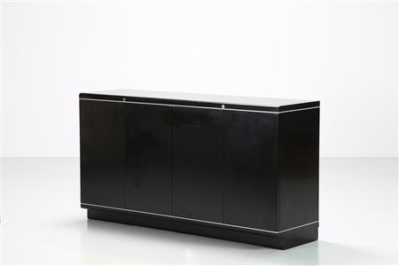 GERLI EUGENIO (n. 1923) Credenza in legno laccato e alluminio prod. Tecno...