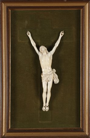 MANIFATTURA ITALIANA DEL XVIII SECOLO Cristo. Avorio. Cm 14,00 x 27,00. ....