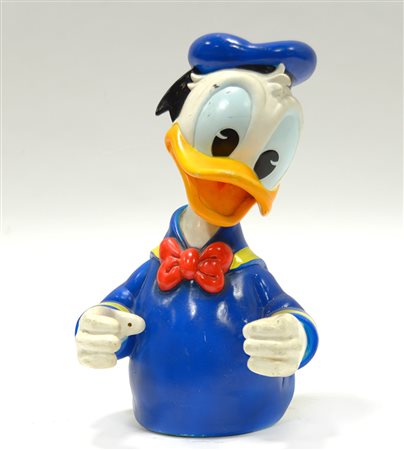 Busto di Paperino. Plastica. Marcato "The Walt Disney Company" (h cm 45,5)...