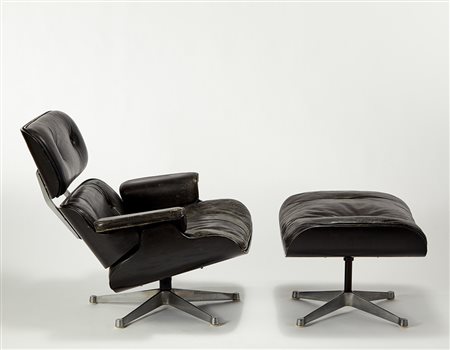 Charles e Ray Eames Poltrona modello "670" con poggiapiedi modello 671....