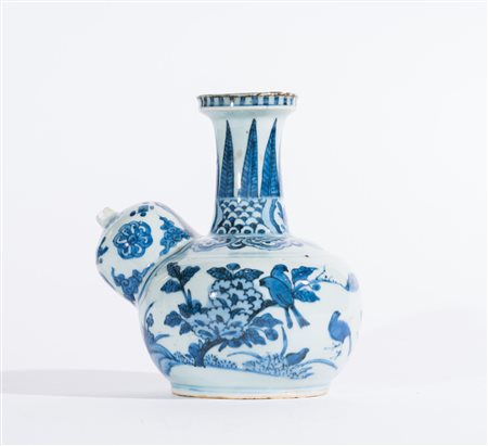 Arte Cinese Kendi in porcellana bianco blu Cina, XVI-XVII secolo . -. Cm...