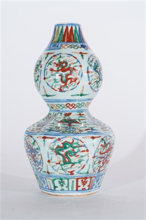 Arte Cinese Vaso wucai a forma di doppia zucca Cina, dinastia Qing, XIX...