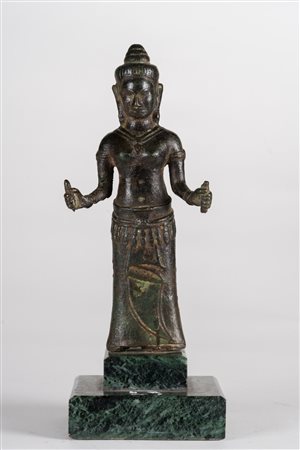 Arte Sud-Est Asiatico Scultura in bronzo raffigurante divinità femminile...