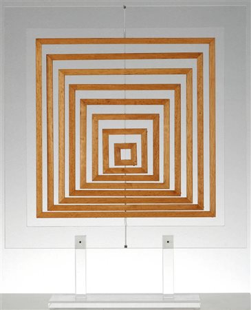 ENNIO CHIGGIO 1938 Quadrati rotanti, 1961-1969 Scultura in plexiglass e...