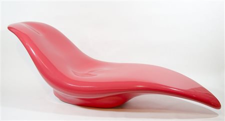 Cedrimartini: chaiselongue in fibra di vetro laccata rossa modello Ghost....