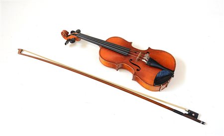 Violino ¼ della scuola di Mirecourt, 1930-40 c.Fondo in due pezzi con...