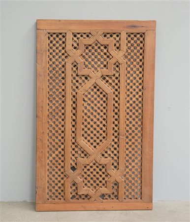 Pannello rettangolare orientale in legno traforato a listelli torniti (cm...