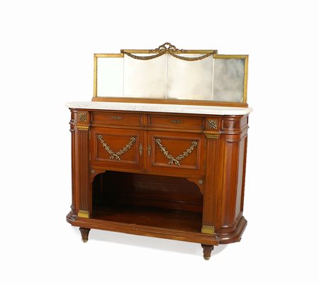 Credenza con relativa specchiera in mogano e ricche applicazioni in bronzo...