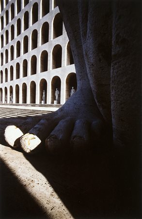 Franco Fontana (Modena 1933)Roma EUR 1980Stampa fotografica vintage a colori...