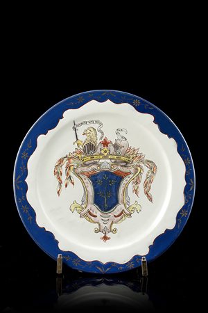 Manifattura di Pasquale Rubati, Milano 1770/80. Piatto tondo in maiolica con...