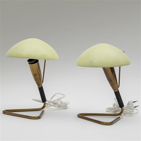STILNOVO Due lampade da tavolo, anni '50. Ottone, alluminio laccato,...
