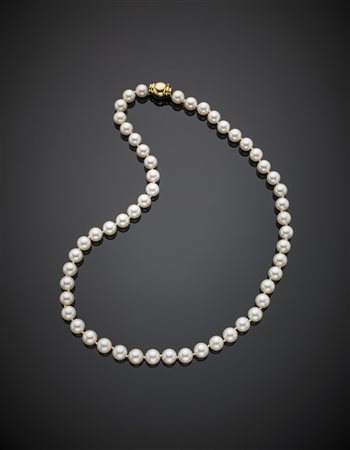 Collana di perle bianche coltivate akoya da mm 7,5 a mm 8, con chiusura in...