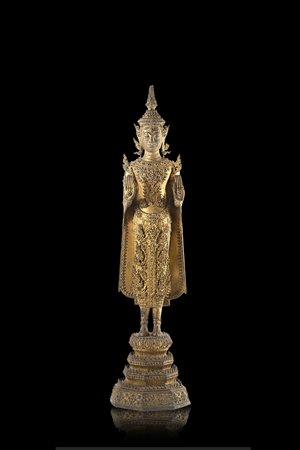 Bronzo dorato raffigurante BuddhaThailandia, secolo XIX/XX(h. 63 cm.)-ENA...